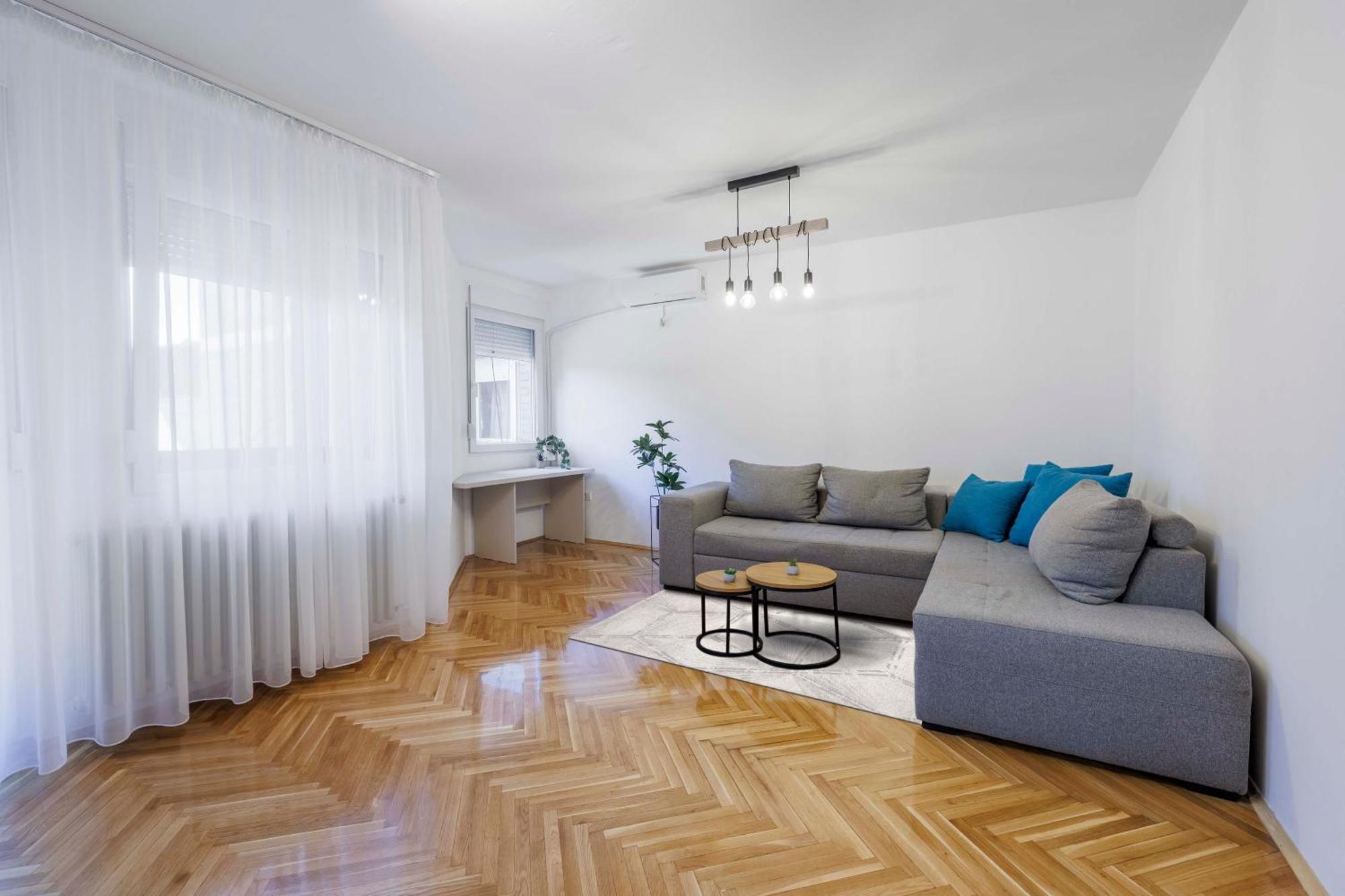 Sari City Center Apartment Novi Sad Exteriör bild
